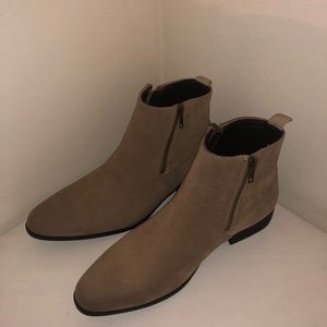 ASOS DESIGN Chelsea Boots in Stone Faux Suede